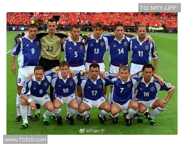 世界足球十大小国球星的崛起与成就探索