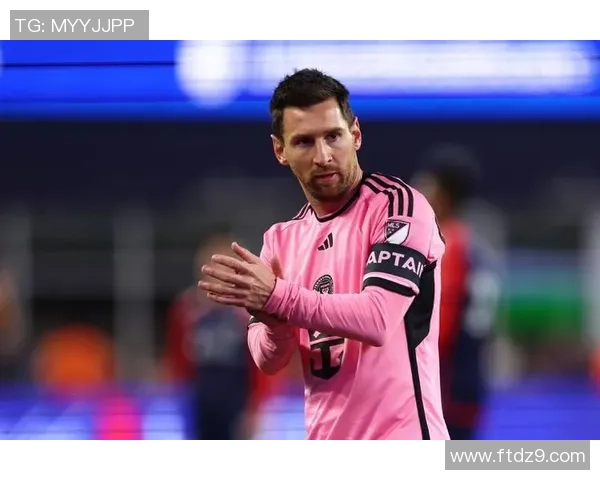 全球足坛几大球星的风采与影响力解析