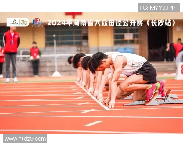 南美足球历代球星璀璨群像与绿茵传奇背后的荣耀与梦想 南美足球历代球星璀璨群像与绿茵传奇背后的荣耀与梦想