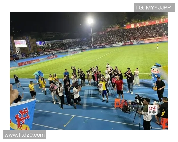 当足球遇见时尚绿茵巨星共演潮流风尚盛典